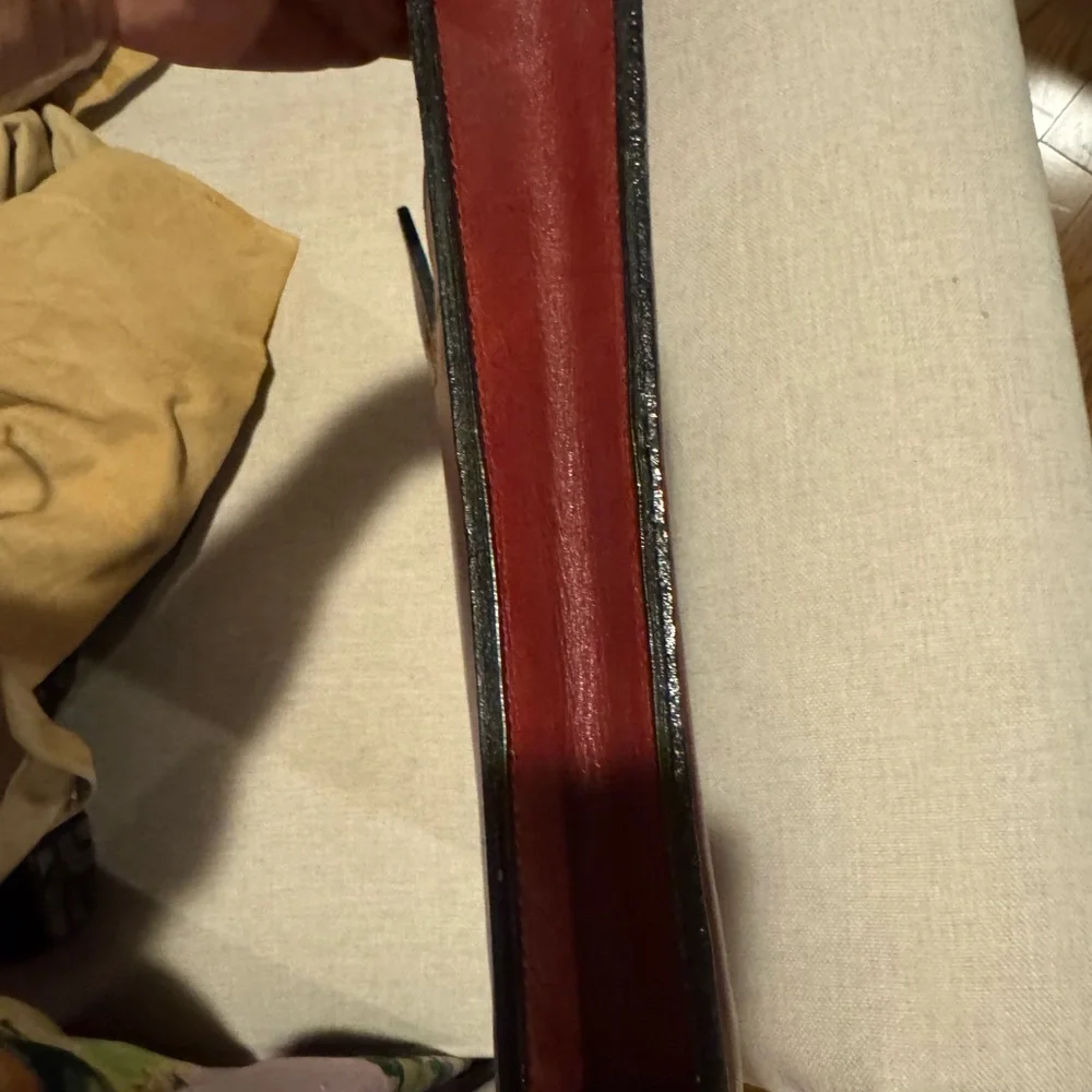 Etienne Aigner Vintage Burgundy Leather Briefcase - Picture 5 of 10